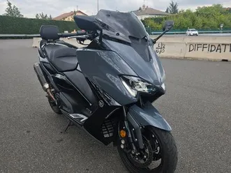tmax 560 année 2021 ( série limitée tech max )