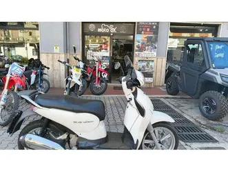 vendo aprilia scarabeo 125 i.e. (2009 - 11) usata a monteforte irpino (codice 9812839) - moto.it