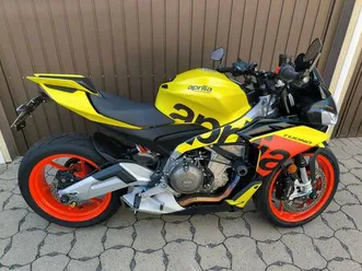 aprilia tuono 660