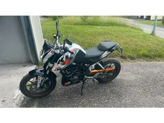 ktm duke 125 mit abs, gepflegter zustand,