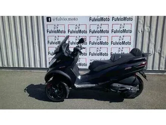 piaggio mp3 500