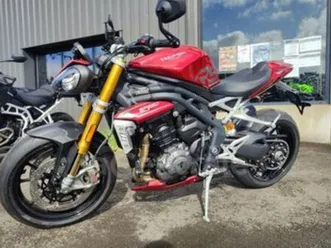 1200 rs