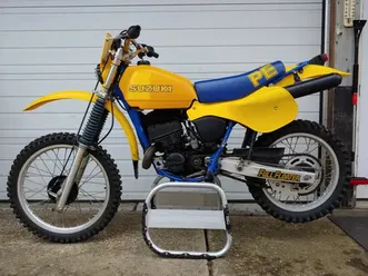 1983 suzuki pe175