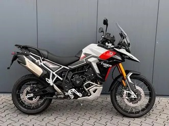 triumph tiger 900 rally pro