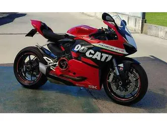 ducati panigale v2 rosso
