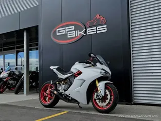 2018 ducati supersport