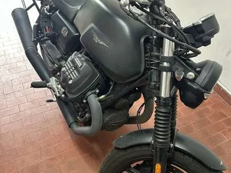 moto guzzi v 7 stone nero