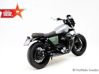 moto guzzi v9 bobber - hemleverans • 2021