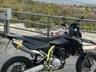 moto swm sm 500r 2021 depotenziata a libretto a2
