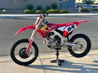 2022 honda crf450r-red!
