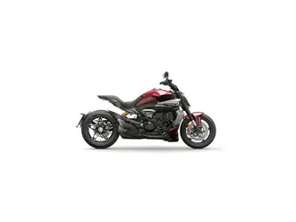 2026 ducati xdiavel v4 burning red