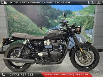 triumph bonneville t120 triumph black 1200 cc