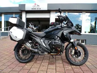 bmw r 1300 gs triple black dsa innova sh riding a