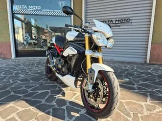 triumph speed triple r abs