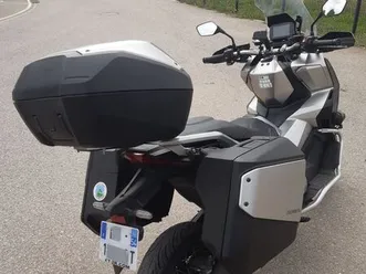 moto honda x adv 750