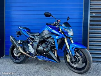 suzuki gsr 750 frein brembo seulement 5227 kms