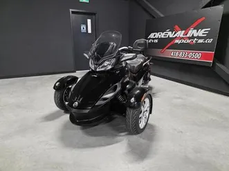 2013 can-am spyder st se5