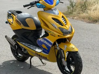 yamaha aerox valentino rossi →