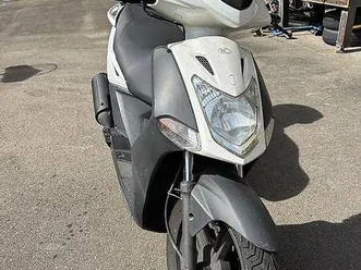 scooter kymco agility 125 anno 2009 canton tessin -