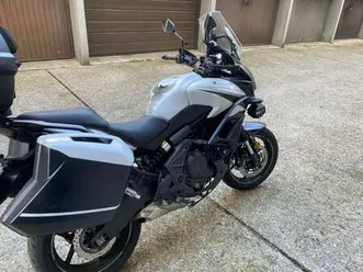 kawasaki versys 650 grand tourer plus bianco