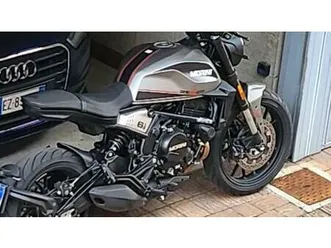 vendo moto morini seiemmezzo str (2022 - 25) usata a lomazzo (codice 9816480) - moto.it