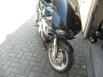 suzuki tl 1000 s 06-98 nur 44888km in teilen vieles noch da