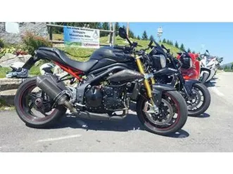 speed triple r 1050 - 2012