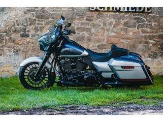 harley-davidson flhxs street glide special 107