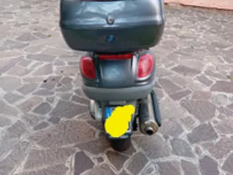scooter piaggio x9