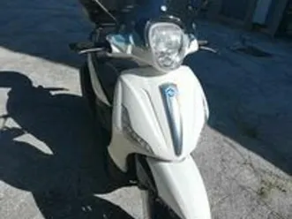 piaggio beverly 300 - 2016