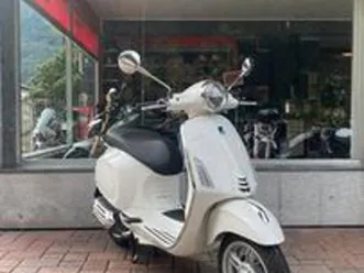 vespa primavera 50