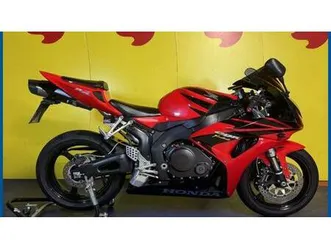 vendo honda cbr 1000 rr fireblade (2006 - 07) usata a castiglione olona (codice 9817133) - moto.it