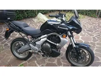 kawasaki versys 650 nero