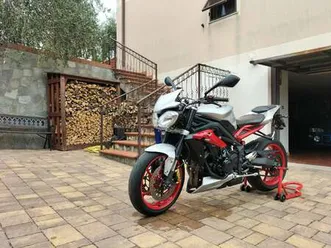 triumph street triple rx grigio