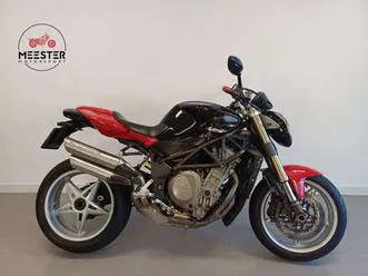 mv agusta brutale 910 rood