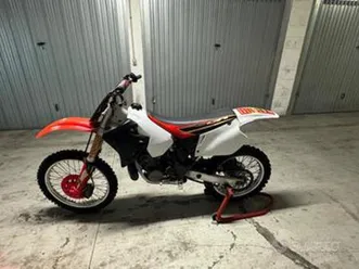 honda-cr250-1996
