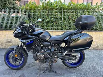 yamaha tracer 700 gt nero
