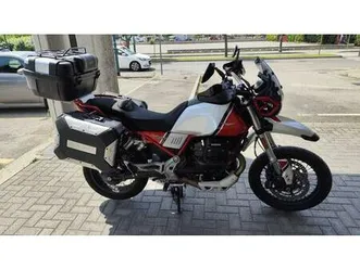 vendo moto guzzi v85 tt evocative graphics (2019 - 20) usata a venezia (codice 9818800) - moto.it
