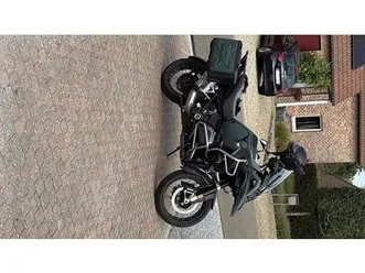 ② bmw gs adventure