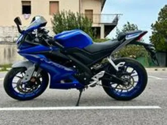 yamaha yzf r125 blu 2022