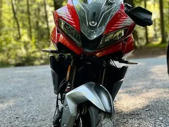 ② triumph tiger 660 sport