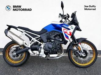 bmw f 900 gs new unregistered 1.9% finance availab