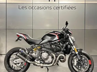 ducati monster 821 stealth 2020 - esprit moto