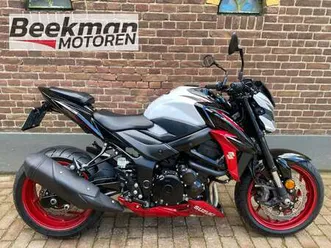 suzuki gsx-s 750 a wit