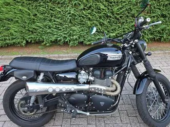 triumph scrambler 900 nero