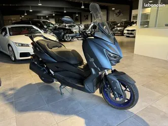 yamaha 300 xmax 2023 7000kms