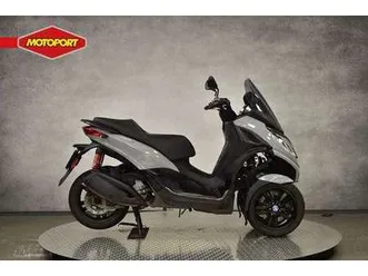piaggio mp3 300 hpe sport grijs
