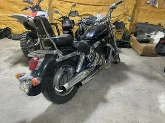 2000 honda® vt1100