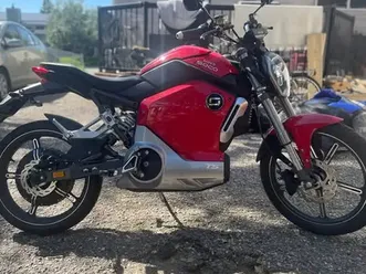 2019 electric motorbike/moped (class 7 / learners to drive!)