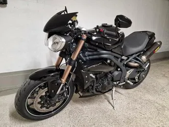 triumph speed triple 1050 abs - akra 94 edition